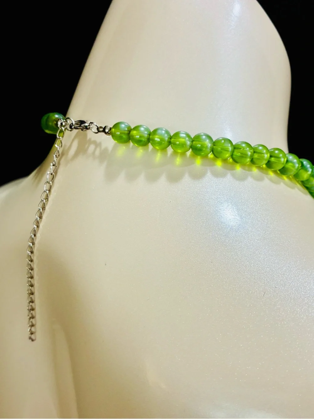 Vibrant Green Glass Bead Necklace with Silver-Tone Accents